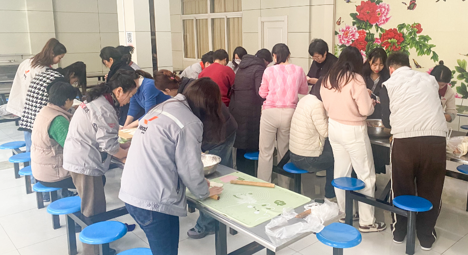 冬至大如年 人间小团圆 | beat365亚洲官方网址组织冬至包饺子活动